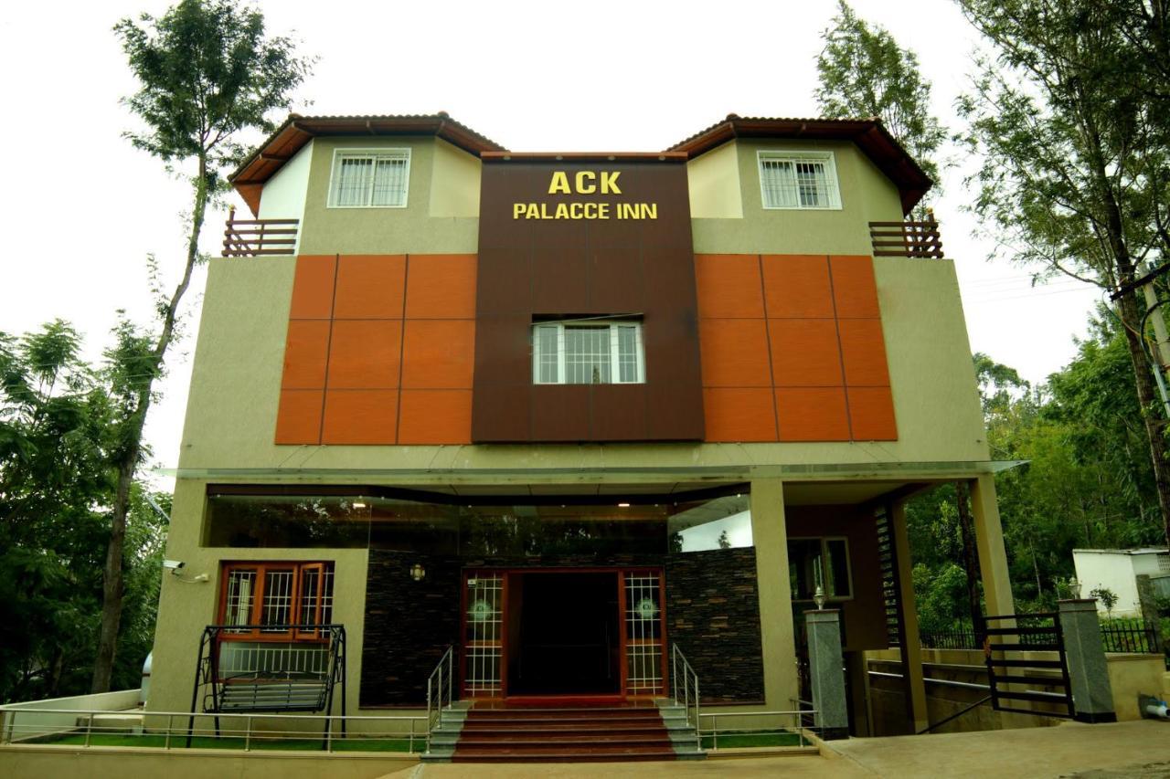 Ack Palacce Inn Yercaud Ngoại thất bức ảnh